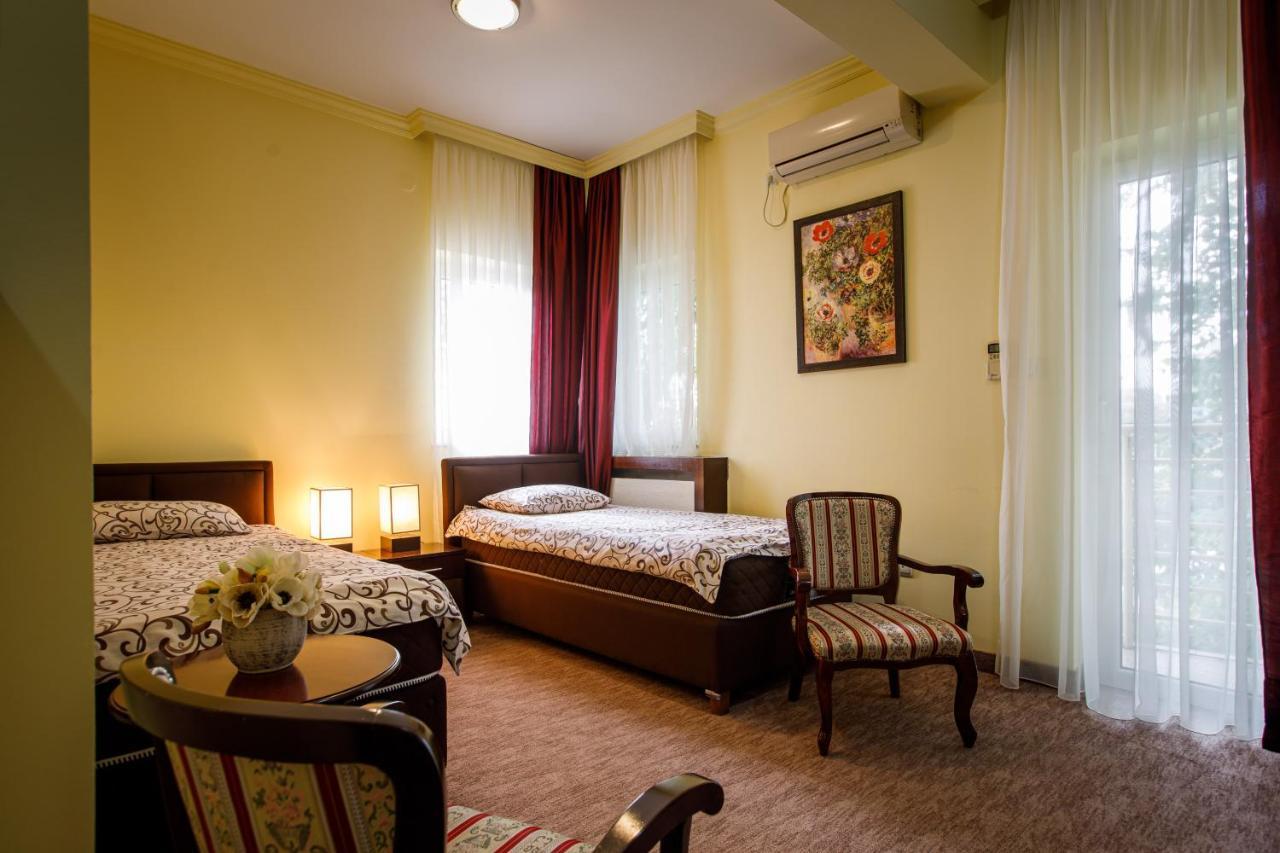 Villa Modena Суботица Экстерьер фото