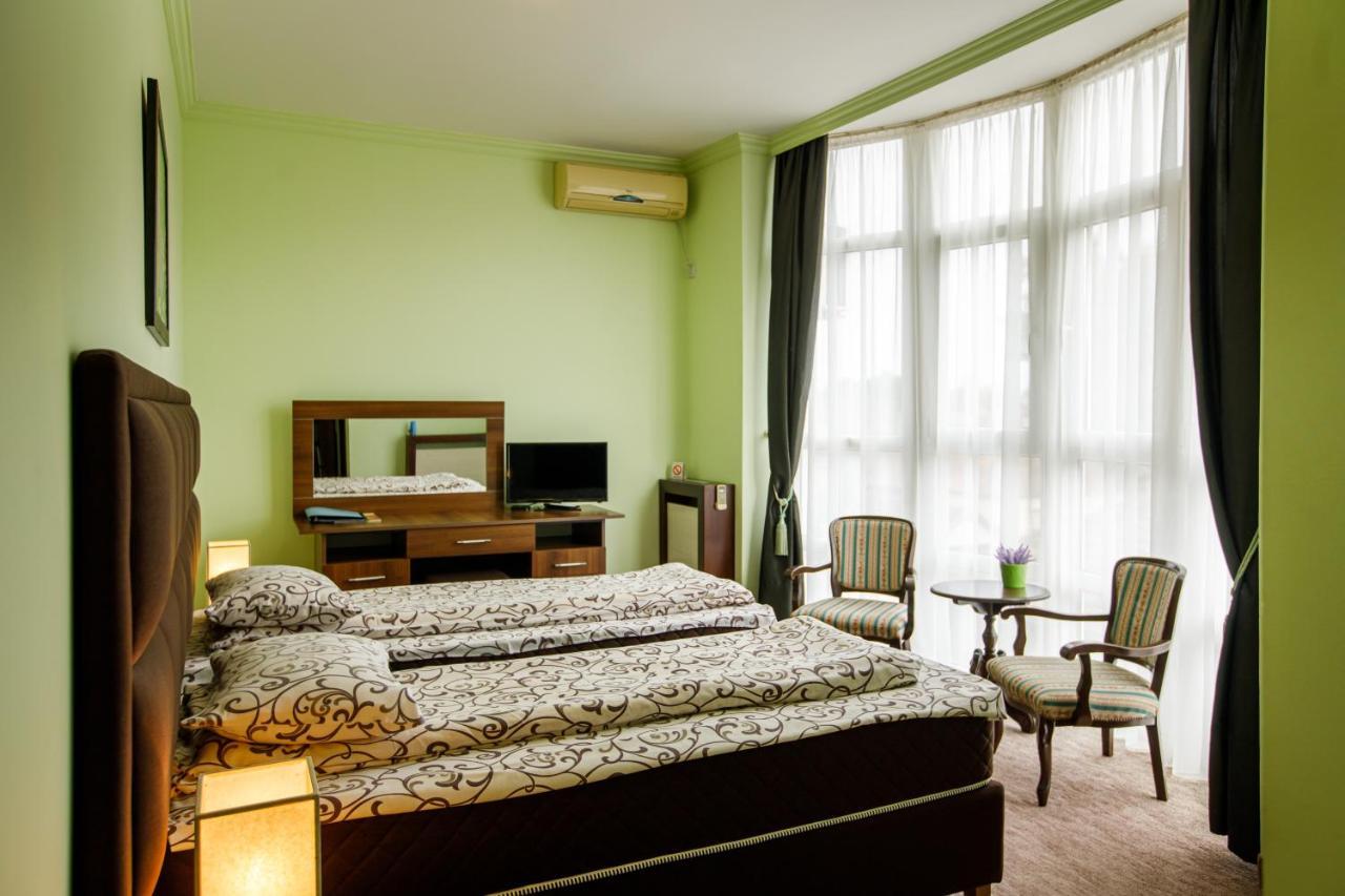 Villa Modena Суботица Экстерьер фото